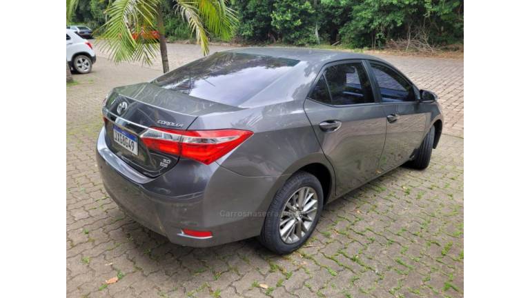 TOYOTA - COROLLA - 2016/2017 - Cinza - R$ 88.000,00