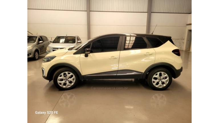 RENAULT - CAPTUR - 2019/2019 - Bege - R$ 73.000,00