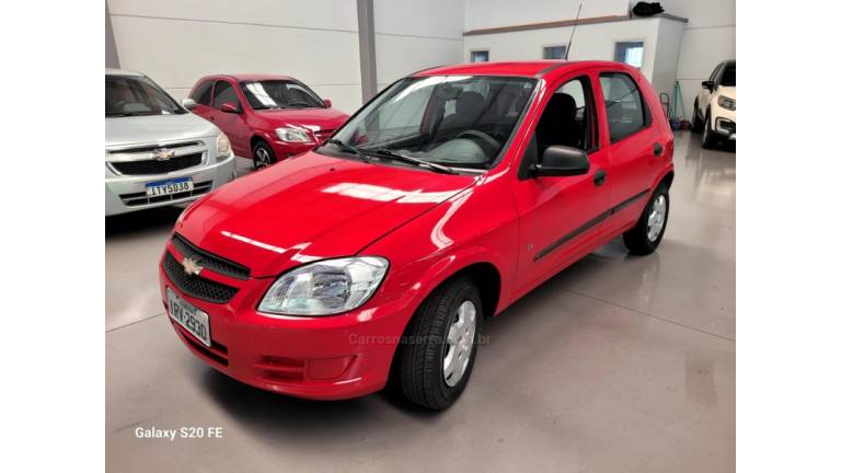 CHEVROLET - CELTA - 2012/2012 - Vermelha - R$ 26.000,00