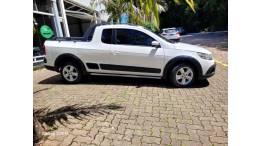 VOLKSWAGEN - SAVEIRO - 2012/2012 - Branca - R$ 54.000,00