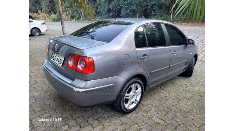 VOLKSWAGEN - POLO - 2008/2008 - Cinza - R$ 29.000,00