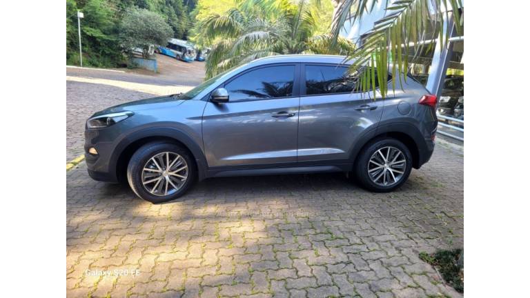 HYUNDAI - TUCSON - 2018/2018 - Cinza - R$ 92.000,00