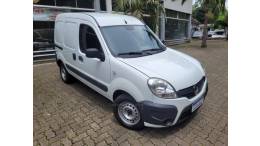 RENAULT - KANGOO - 2017/2018 - Branca - R$ 61.000,00