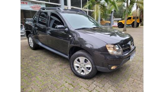 RENAULT - OROCH - 2016/2016 - Preta - R$ 67.000,00