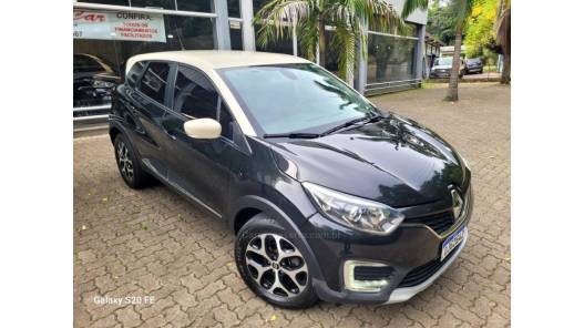 RENAULT - CAPTUR - 2017/2018 - Preta - R$ 72.000,00