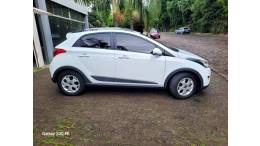 HYUNDAI - HB20X - 2014/2014 - Branca - R$ 54.000,00