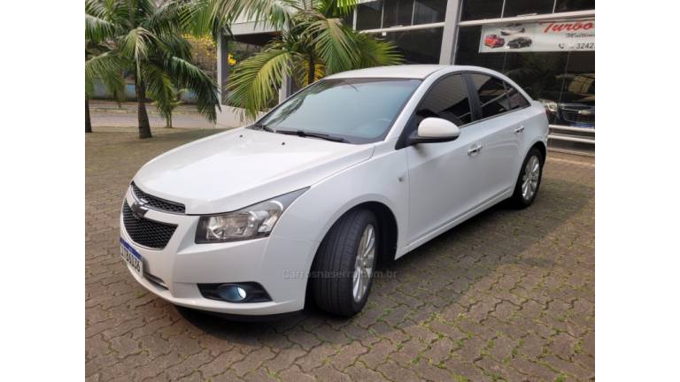 CHEVROLET - CRUZE - 2012/2012 - Branca - R$ 55.000,00