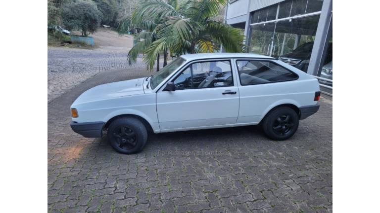 VOLKSWAGEN - GOL - 1995/1996 - Branca - R$ 13.500,00