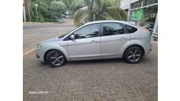 FORD - FOCUS - 2013/2013 - Prata - R$ 43.000,00