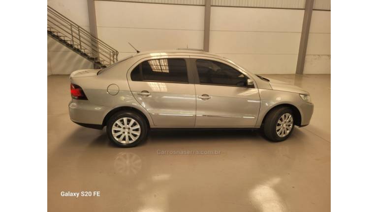 VOLKSWAGEN - VOYAGE - 2011/2011 - Cinza - R$ 33.000,00