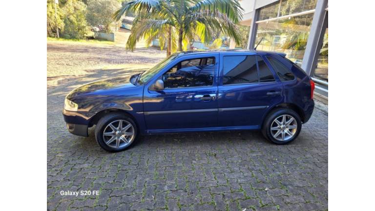 VOLKSWAGEN - GOL - 2006/2006 - Azul - R$ 23.000,00