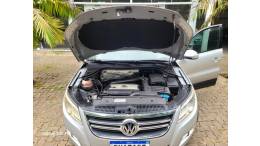 VOLKSWAGEN - TIGUAN - 2011/2011 - Prata - R$ 42.000,00