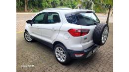 FORD - ECOSPORT - 2017/2018 - Branca - R$ 71.000,00
