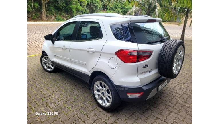 FORD - ECOSPORT - 2017/2018 - Branca - R$ 71.000,00