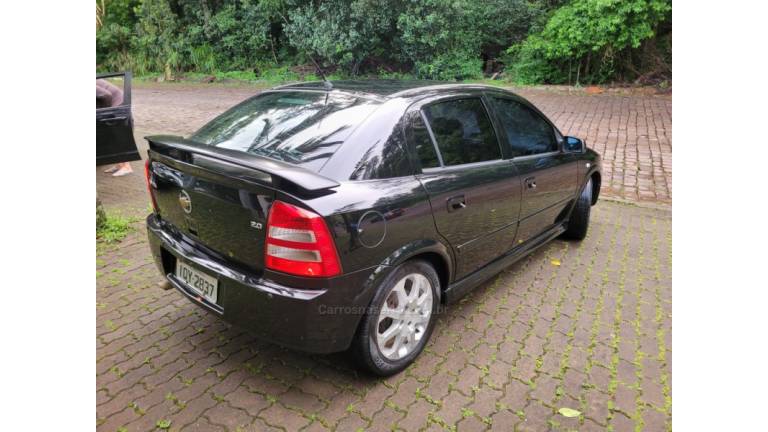 CHEVROLET - ASTRA - 2011/2011 - Preta - R$ 36.000,00