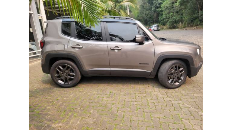 JEEP - RENEGADE - 2020/2020 - Cinza - R$ 90.000,00