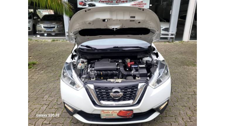 NISSAN - KICKS - 2018/2018 - Branca - R$ 82.000,00