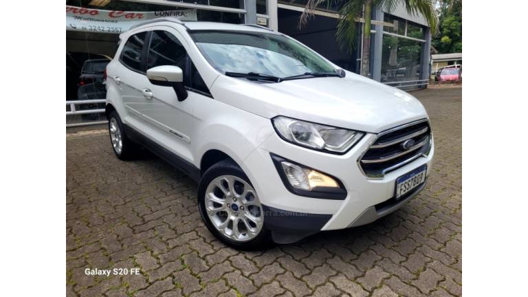 FORD - ECOSPORT - 2017/2018 - Branca - R$ 71.000,00
