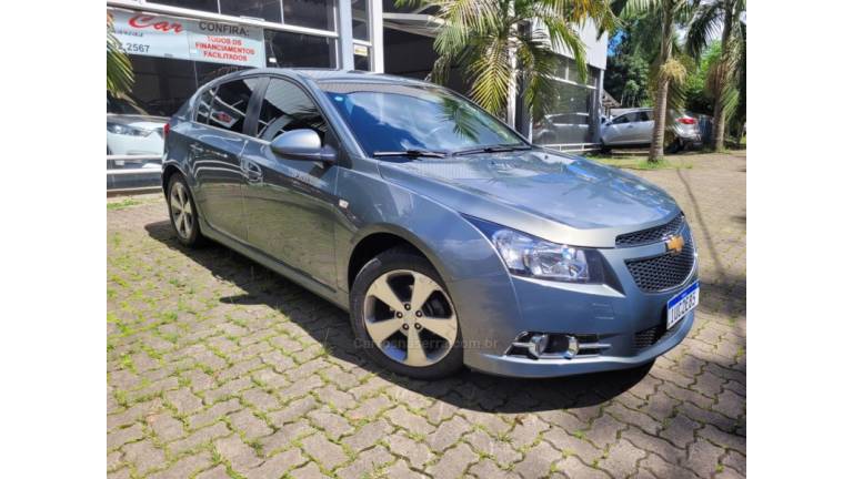 CHEVROLET - CRUZE - 2013/2013 - Cinza - R$ 59.000,00