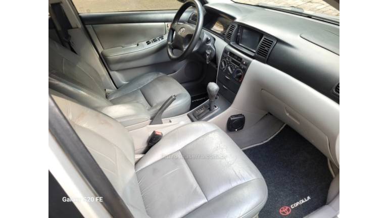 TOYOTA - FIELDER - 2006/2006 - Prata - R$ 40.000,00