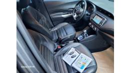NISSAN - KICKS - 2017/2018 - Cinza - R$ 80.000,00