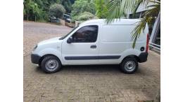 RENAULT - KANGOO - 2017/2018 - Branca - R$ 61.000,00