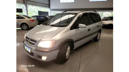 CHEVROLET - ZAFIRA - 2007/2008 - Prata - R$ 30.000,00