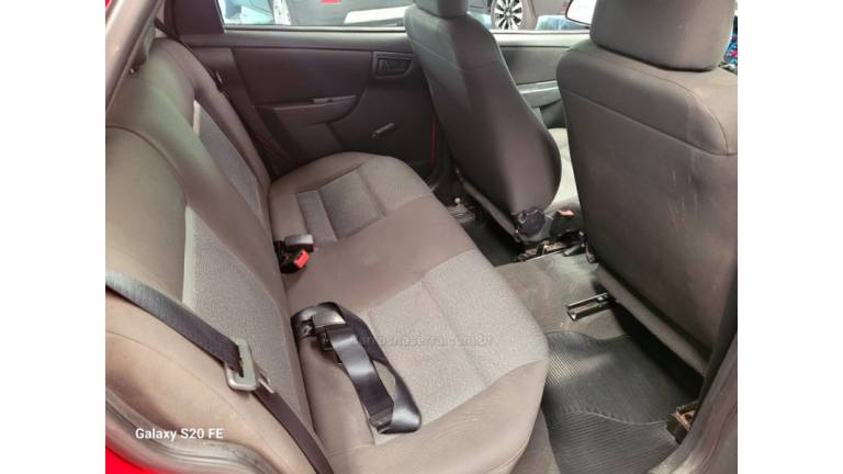 CHEVROLET - CELTA - 2012/2012 - Vermelha - R$ 26.000,00