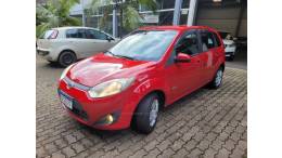 FORD - FIESTA - 2012/2012 - Vermelha - R$ 31.000,00