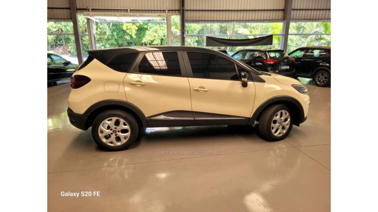 RENAULT - CAPTUR - 2019/2019 - Bege - R$ 73.000,00