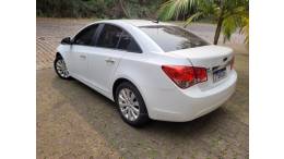 CHEVROLET - CRUZE - 2012/2012 - Branca - R$ 55.000,00