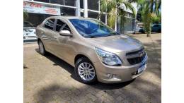 CHEVROLET - COBALT - 2014/2015 - Bege - R$ 43.000,00