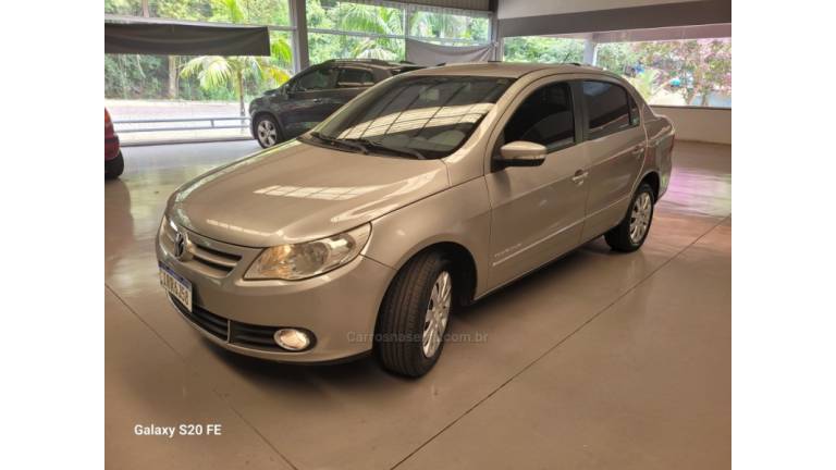 VOLKSWAGEN - VOYAGE - 2011/2011 - Cinza - R$ 33.000,00