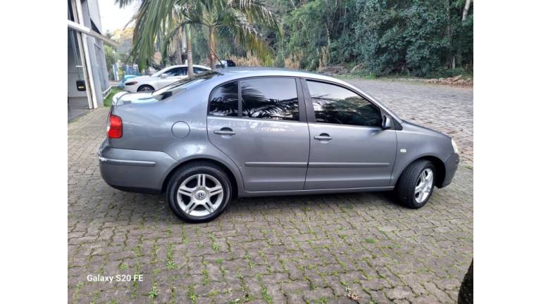 VOLKSWAGEN - POLO - 2008/2008 - Cinza - R$ 29.000,00