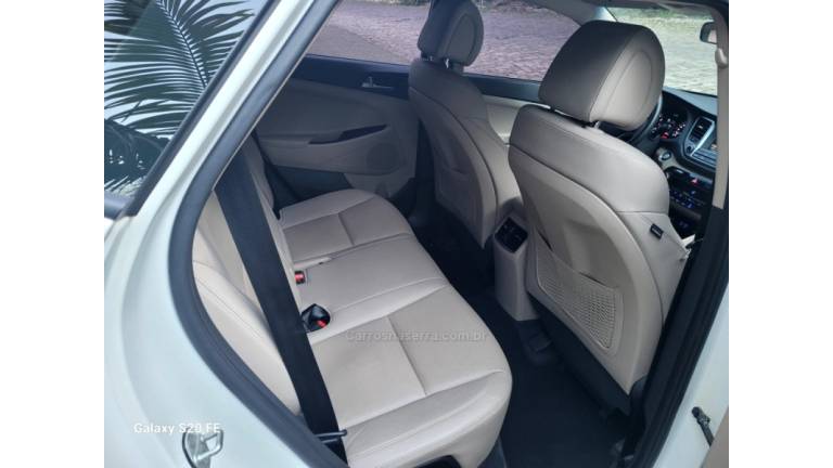HYUNDAI - TUCSON - 2017/2018 - Branca - R$ 91.000,00