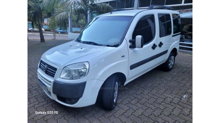FIAT - DOBLÓ - 2013/2013 - Branca - R$ 44.000,00