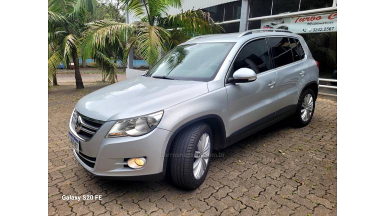 VOLKSWAGEN - TIGUAN - 2011/2011 - Prata - R$ 42.000,00