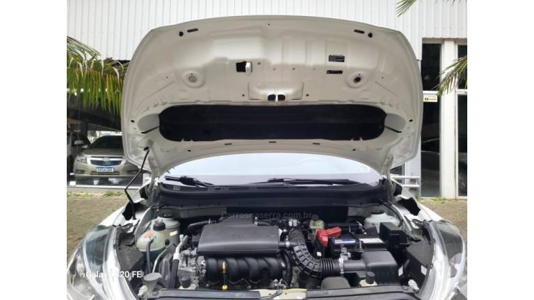 NISSAN - KICKS - 2018/2018 - Branca - R$ 82.000,00