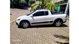 VOLKSWAGEN - SAVEIRO - 2012/2012 - Branca - R$ 54.000,00