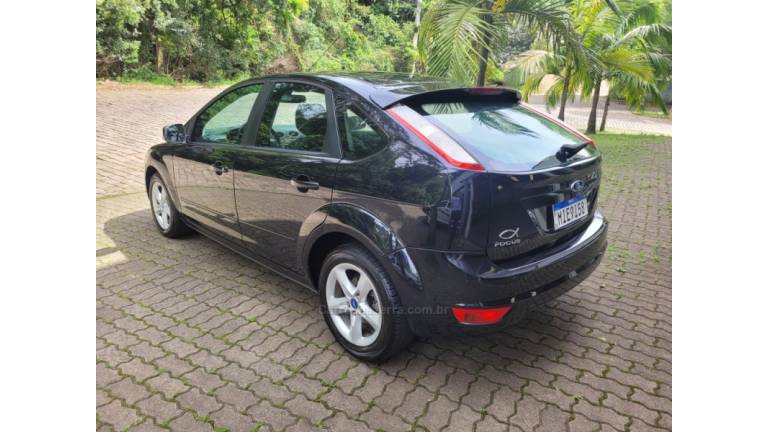 FORD - FOCUS - 2011/2012 - Preta - R$ 43.000,00