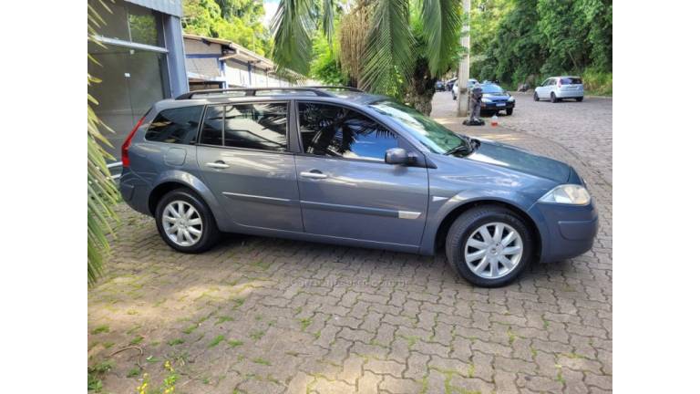 RENAULT - MÉGANE - 2012/2013 - Cinza - R$ 34.000,00