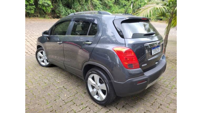 CHEVROLET - TRACKER - 2015/2015 - Cinza - R$ 73.000,00