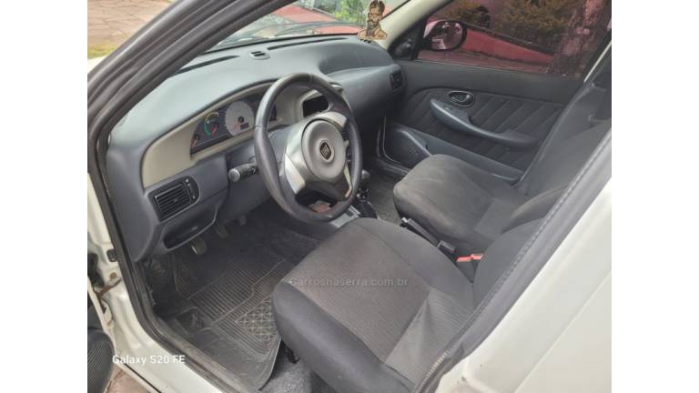 FIAT - PALIO - 2013/2013 - Branca - R$ 33.000,00