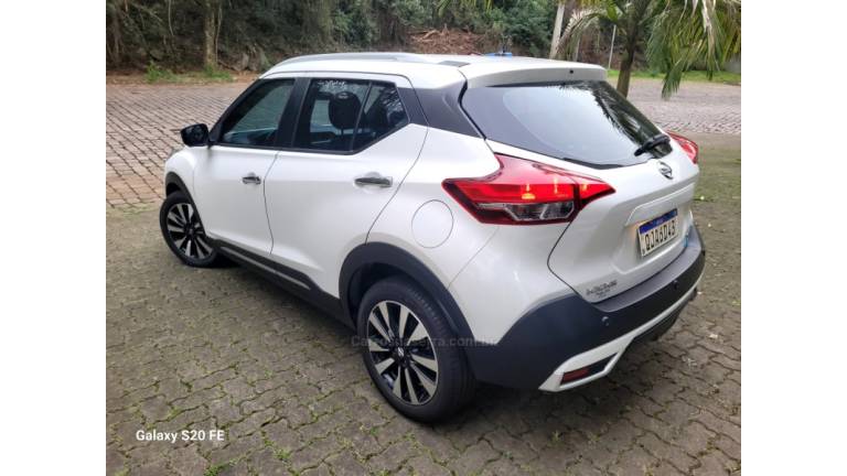 NISSAN - KICKS - 2018/2018 - Branca - R$ 82.000,00