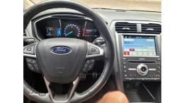 FORD - FUSION - 2018/2018 - Branca - R$ 112.000,00