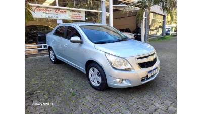 CHEVROLET - COBALT - 2012/2013 - Prata - R$ 40.000,00
