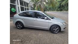 FORD - FOCUS - 2013/2013 - Prata - R$ 43.000,00