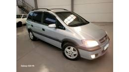 CHEVROLET - ZAFIRA - 2007/2008 - Prata - R$ 30.000,00