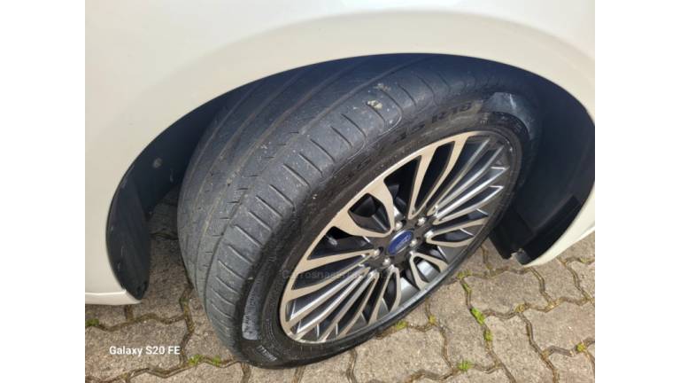 FORD - FUSION - 2018/2018 - Branca - R$ 112.000,00