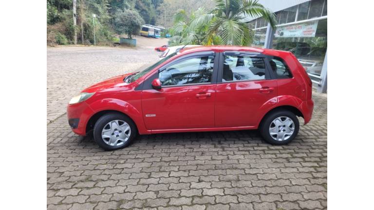 FORD - FIESTA - 2012/2012 - Vermelha - R$ 31.000,00